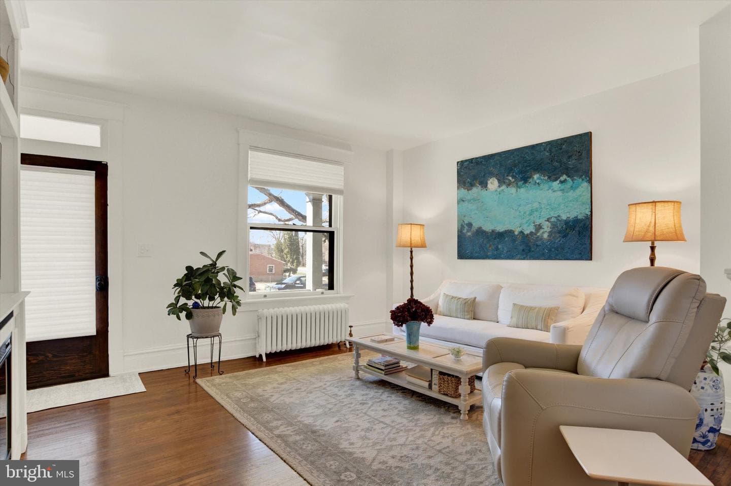 228 Lewis Street photo 5