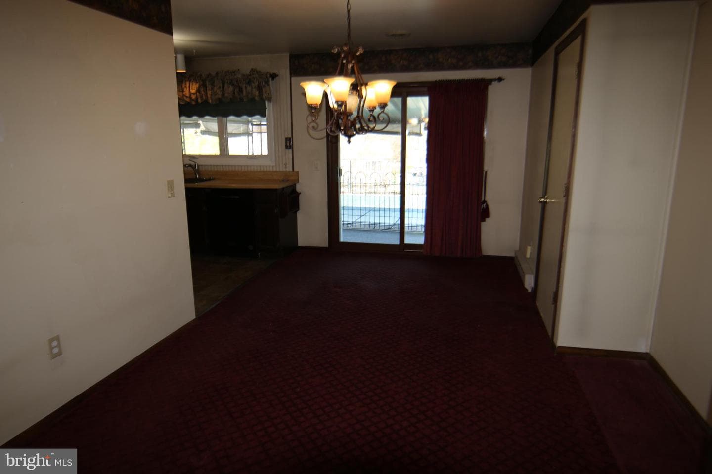 4856 Springtop Drive photo 9