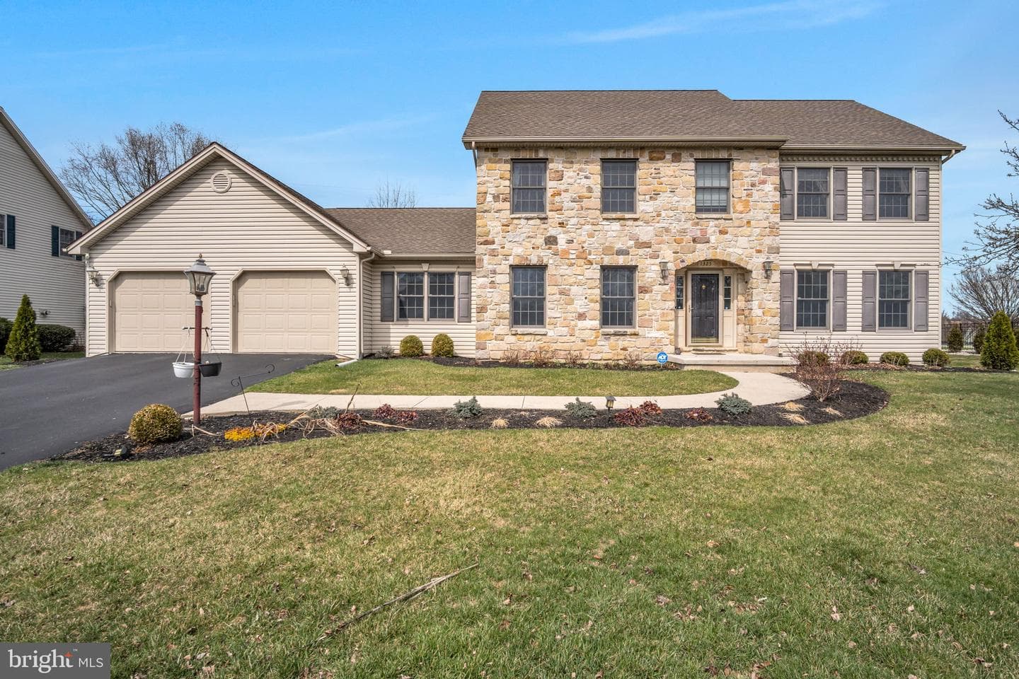 1325 Pheasant Run Road photo 1