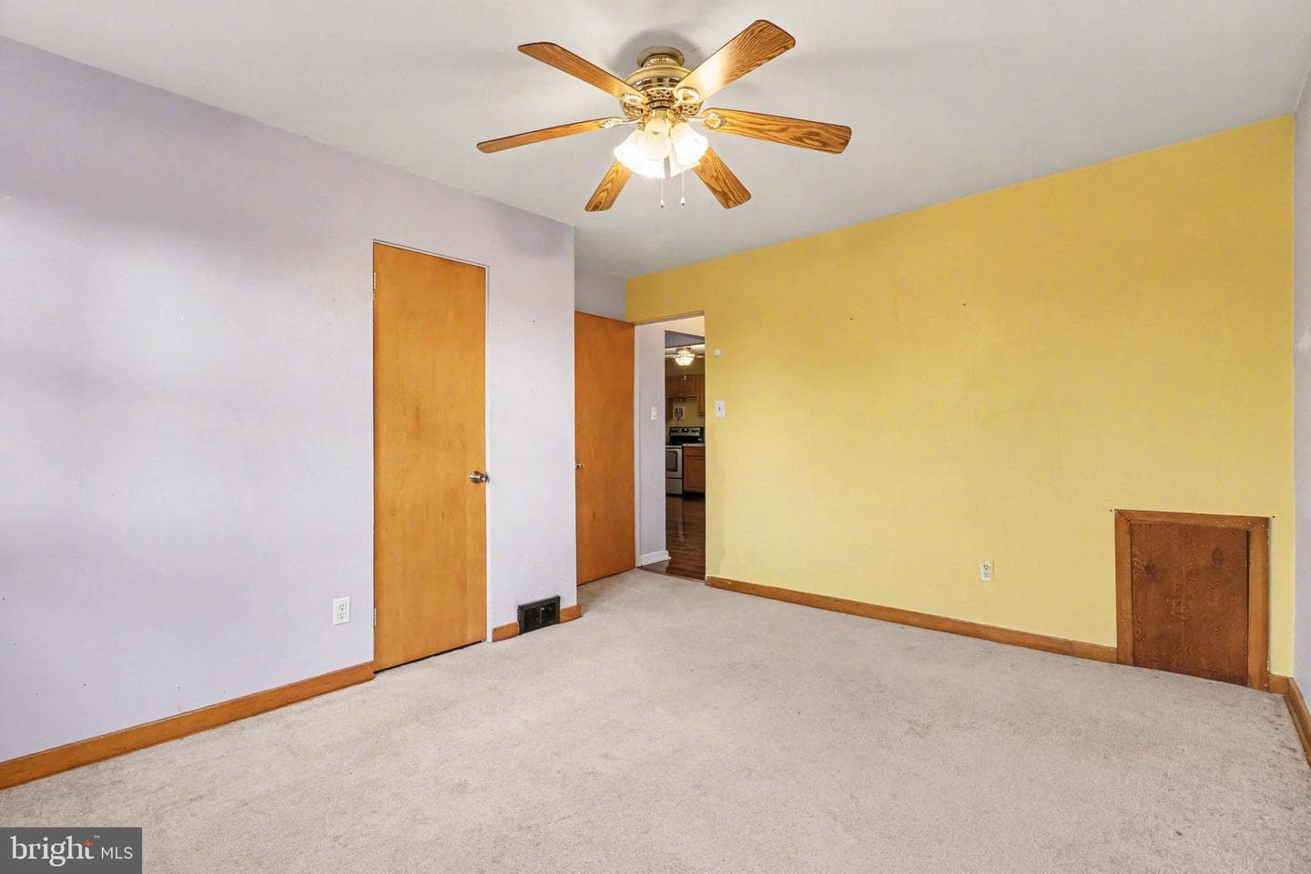 4926 Colorado Avenue photo 11
