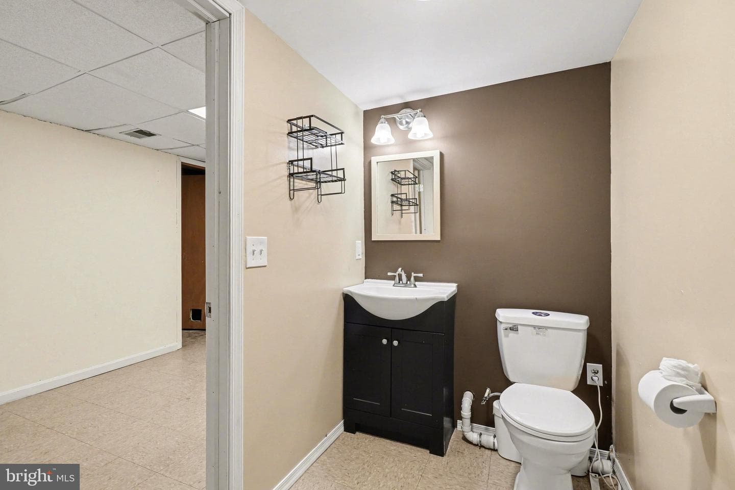 4926 Colorado Avenue photo 12
