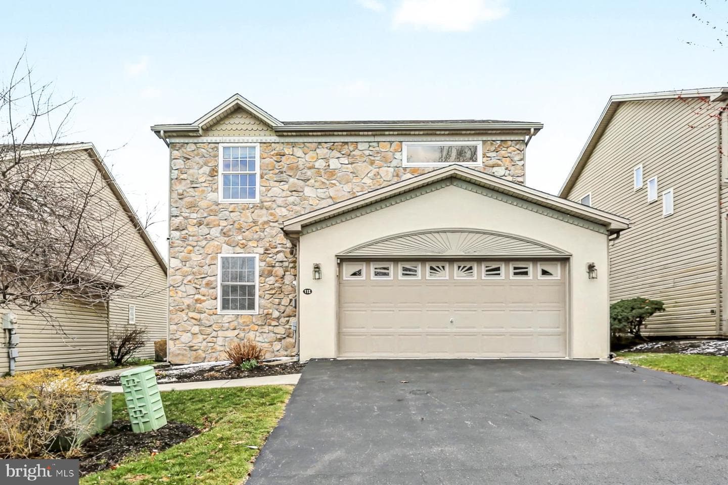 112 Holly Hills Drive photo 3
