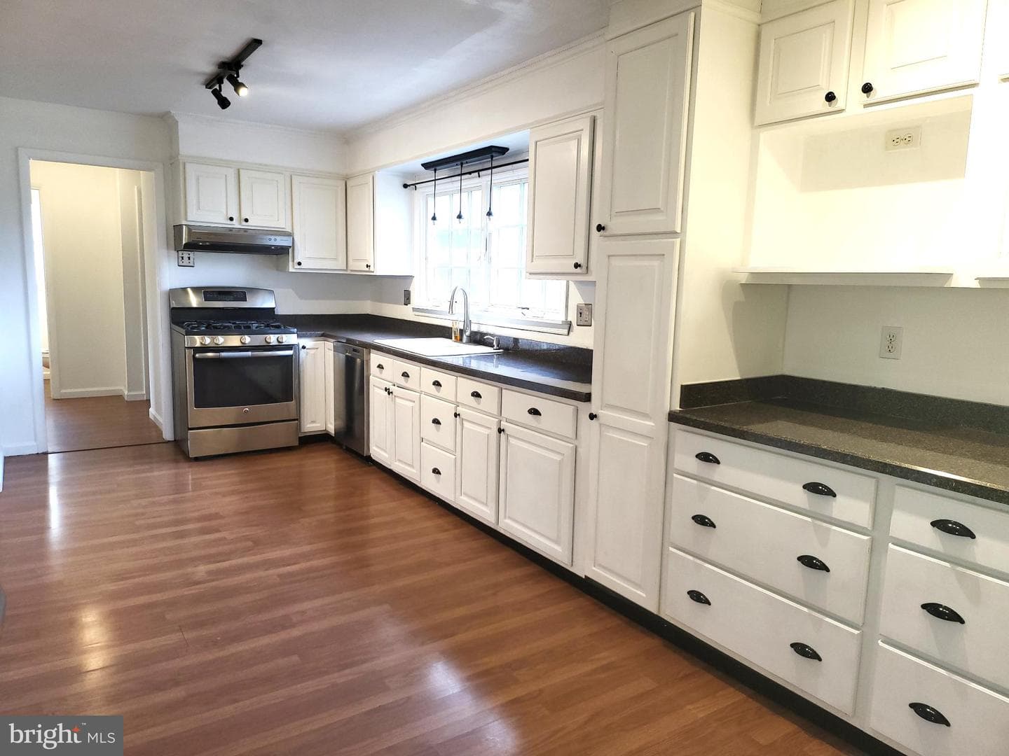 3414 Canby Street photo 3