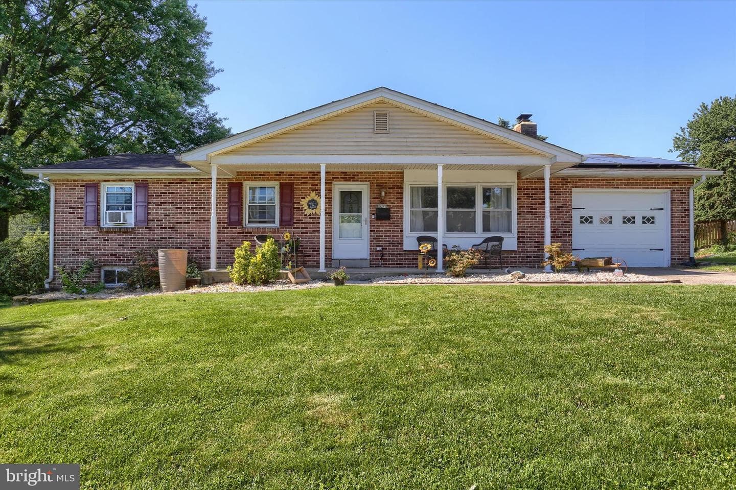 4621 Abbington Drive