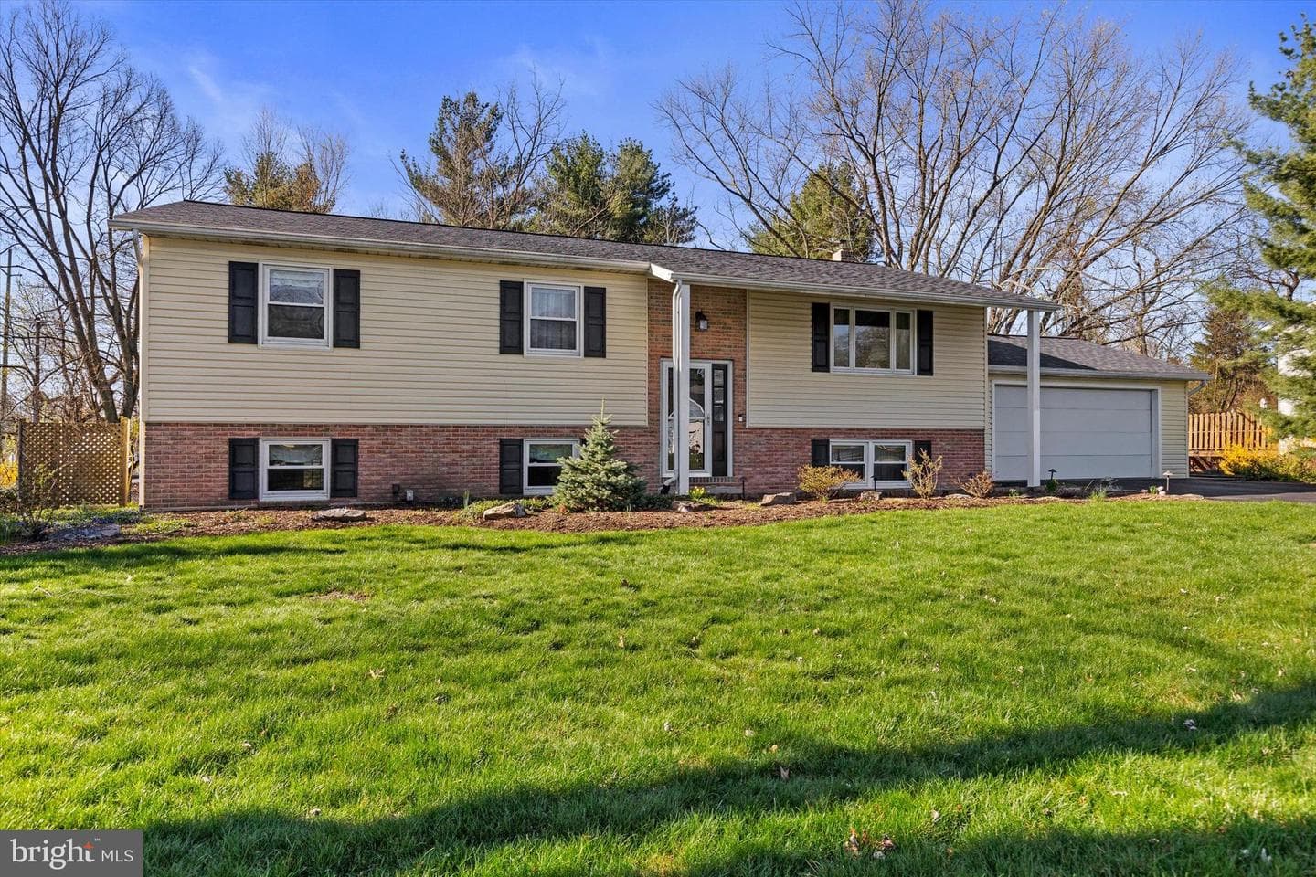 1600 Lori Lane Circle photo 4