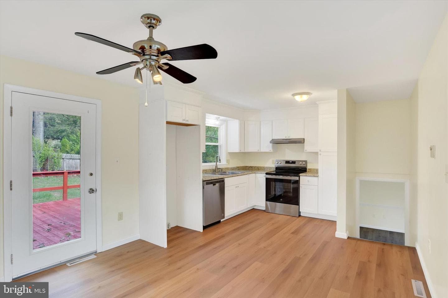 55 Ridgeview Road photo 12