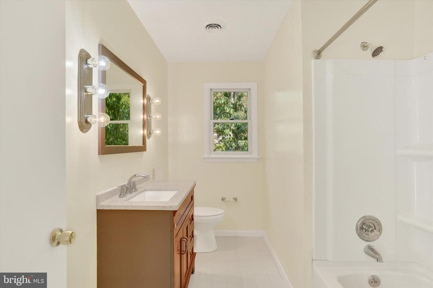 55 Ridgeview Road photo 18