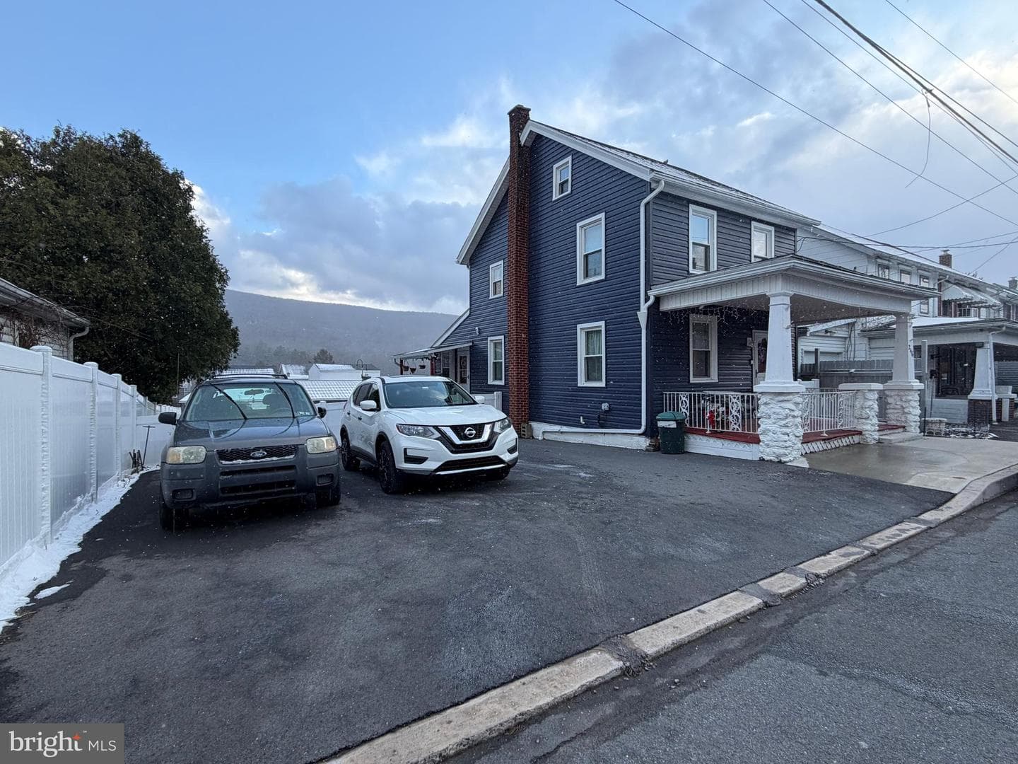 246 Vine Street
