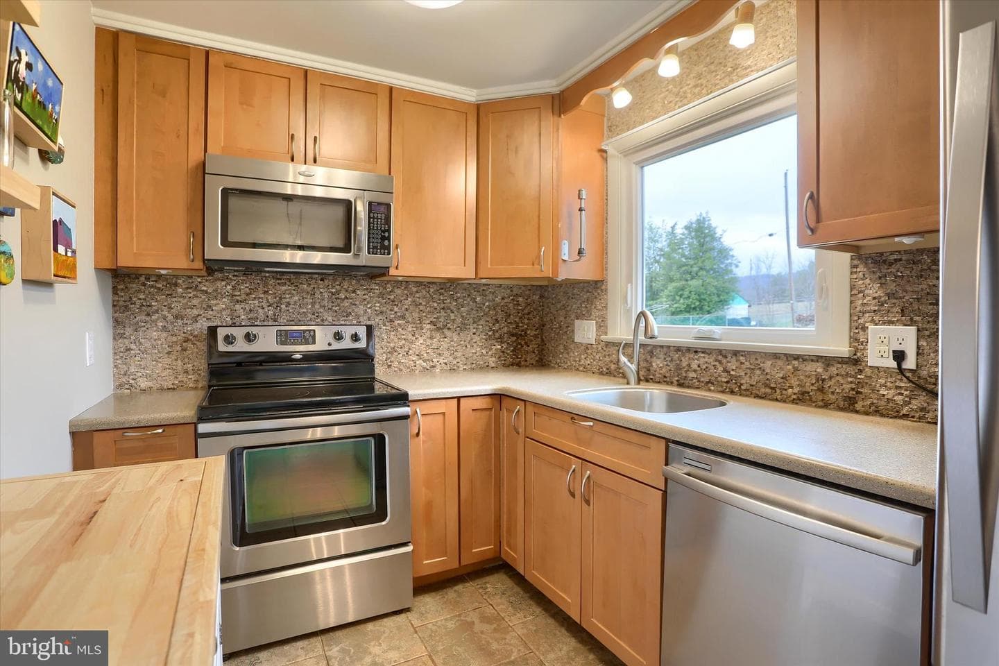 7936 Moyer Road photo 9
