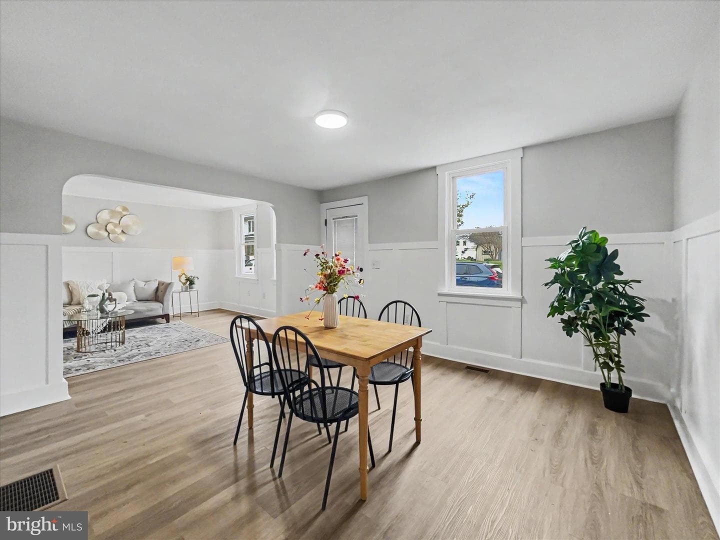 257 Moore Street photo 4