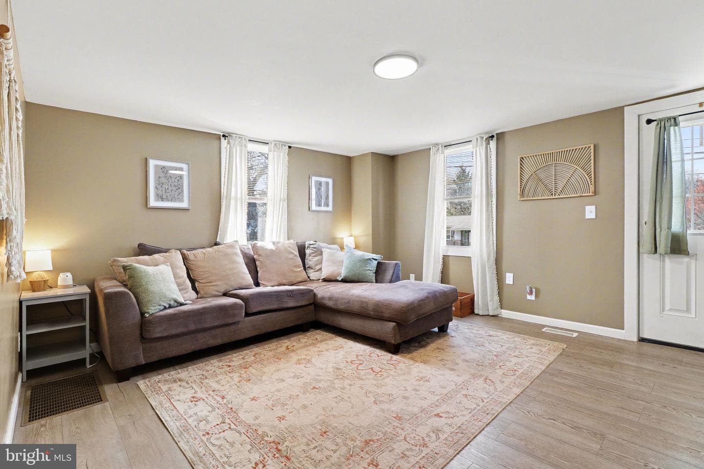 1602 N Union Street photo 5