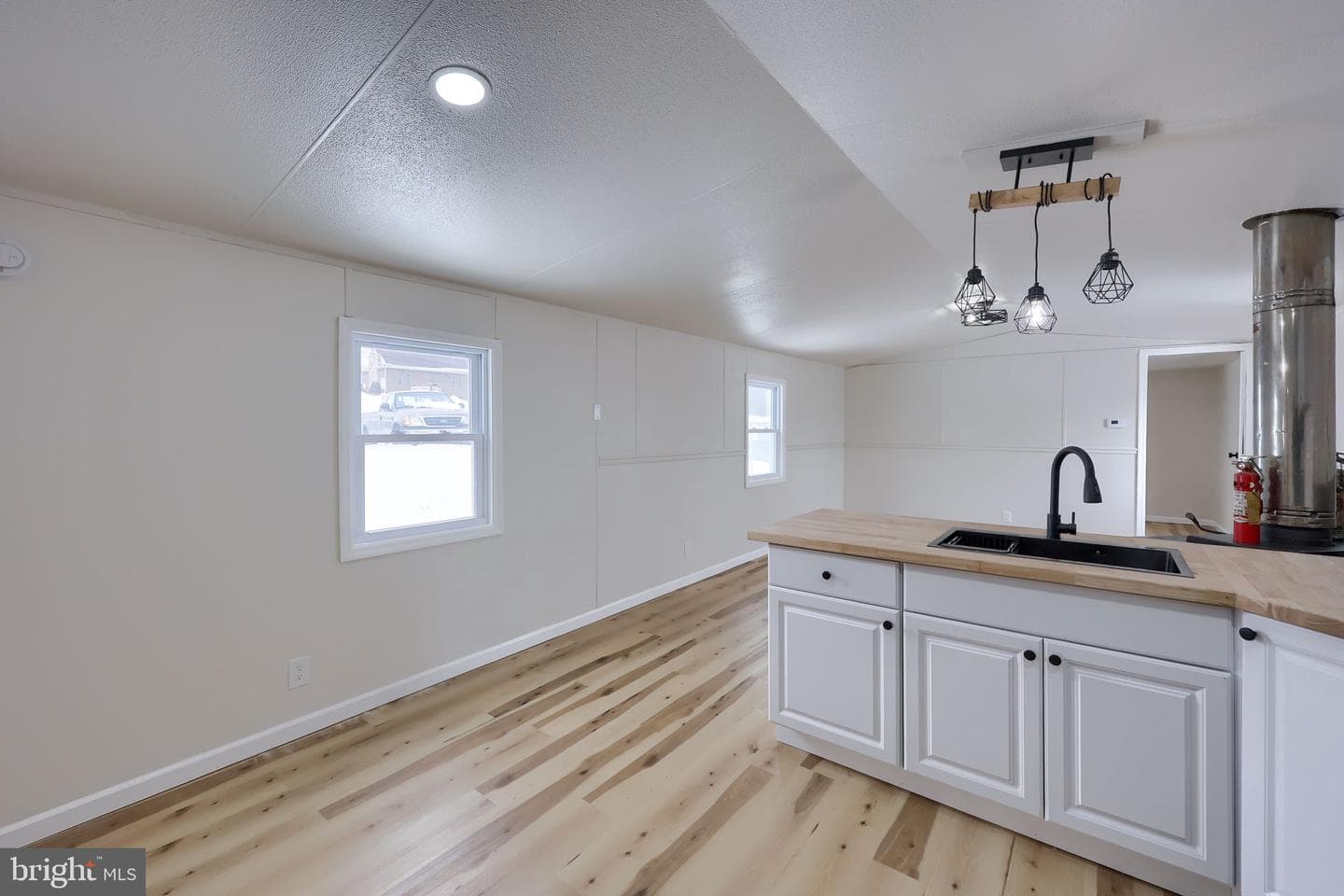 109 Eby Lane photo 10