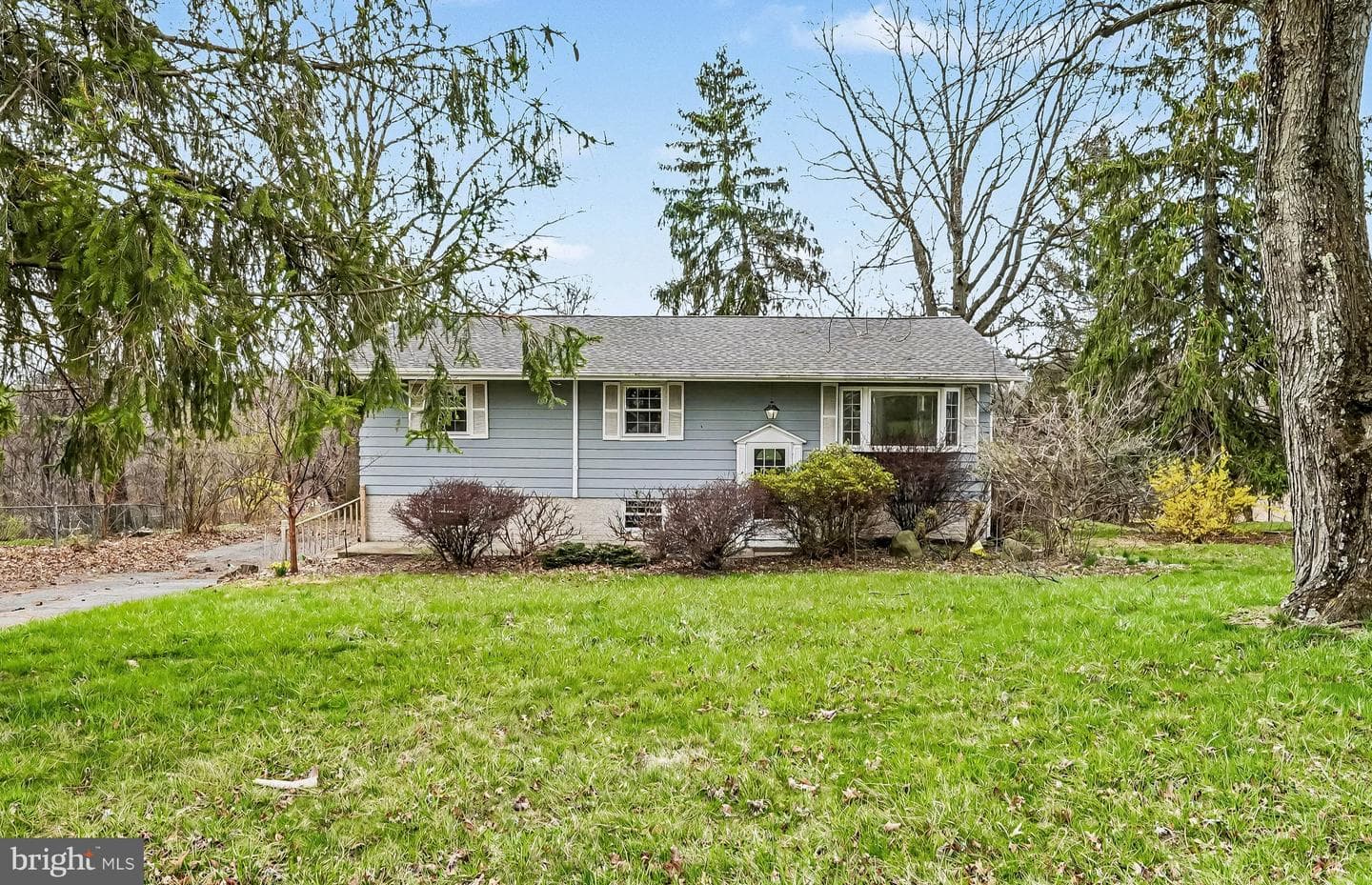 6085 Cherry Hill Road photo 1