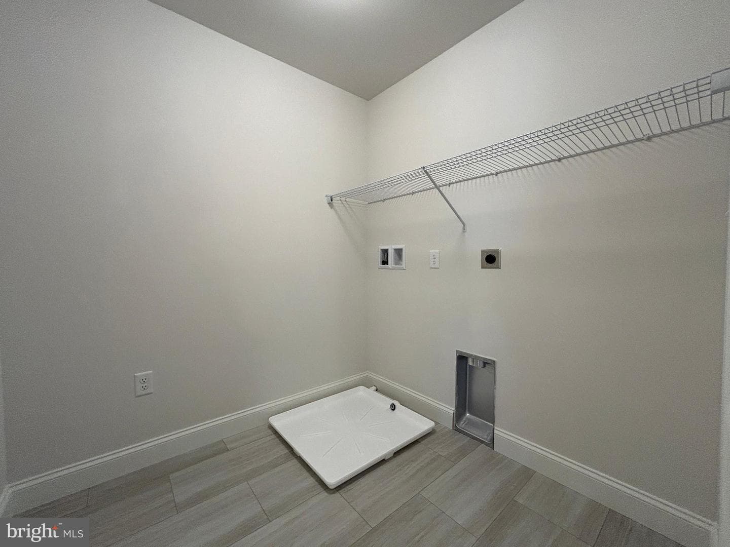 251 Sage Boulevard photo 39