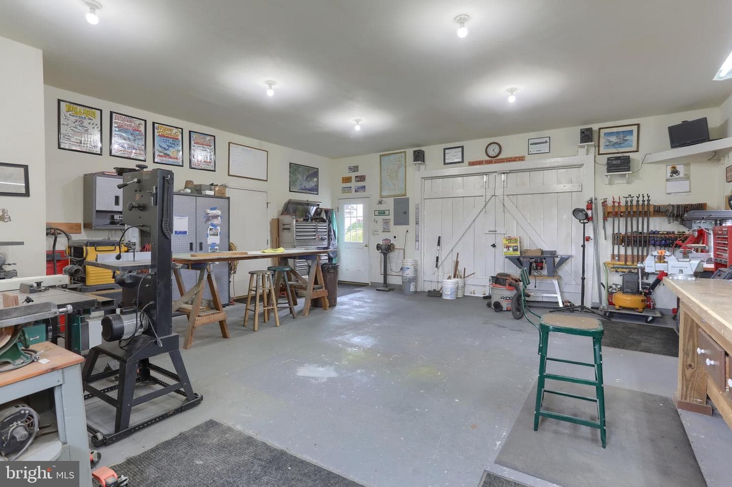 6516 Schoolhouse Road photo 44