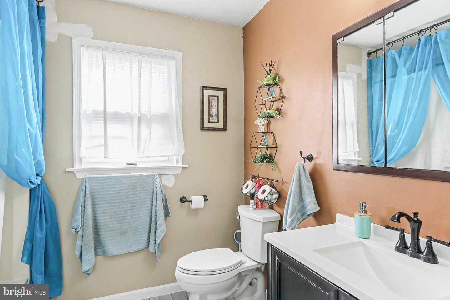 253 Worcester Avenue photo 18