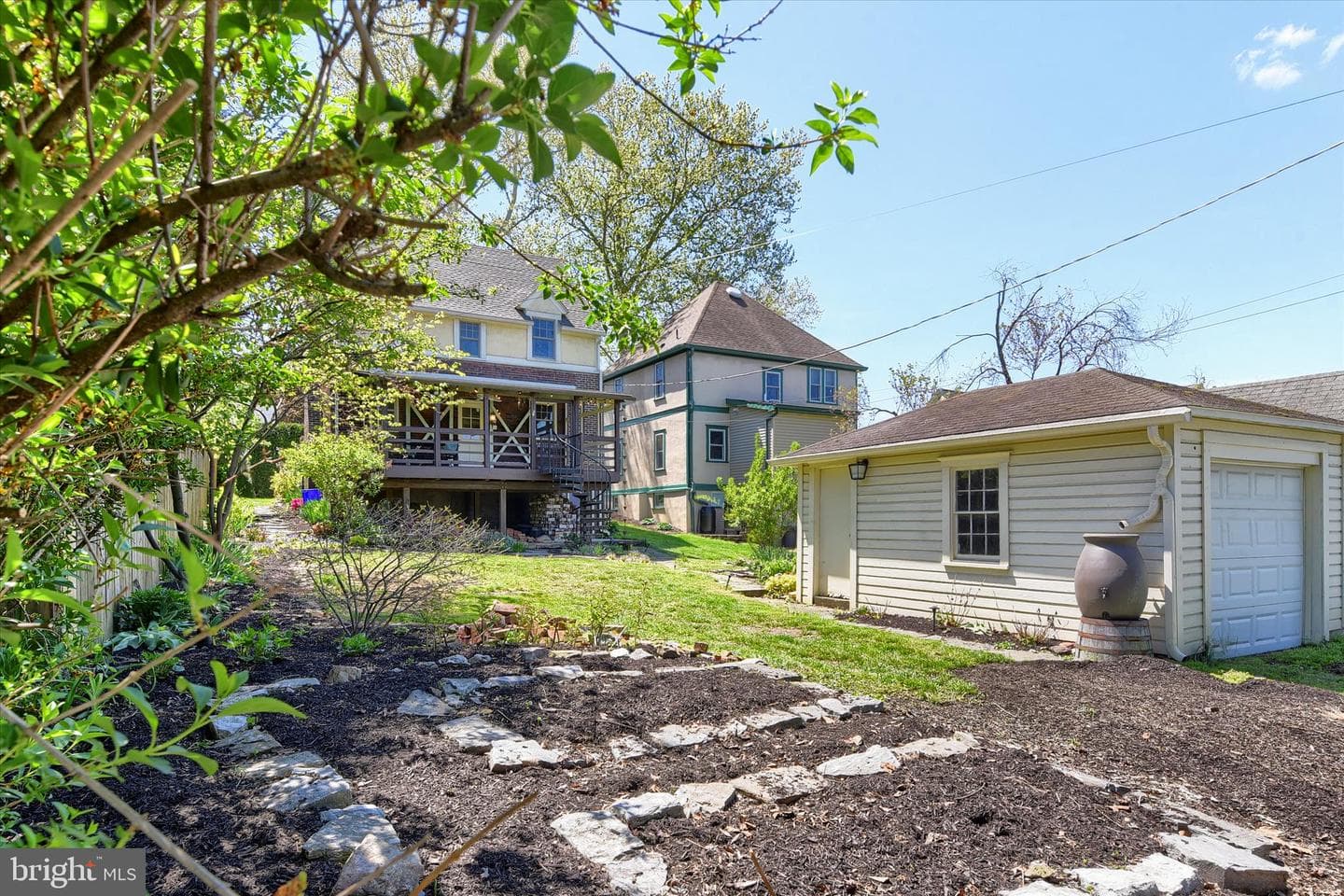 3930 Brisban Street photo 32