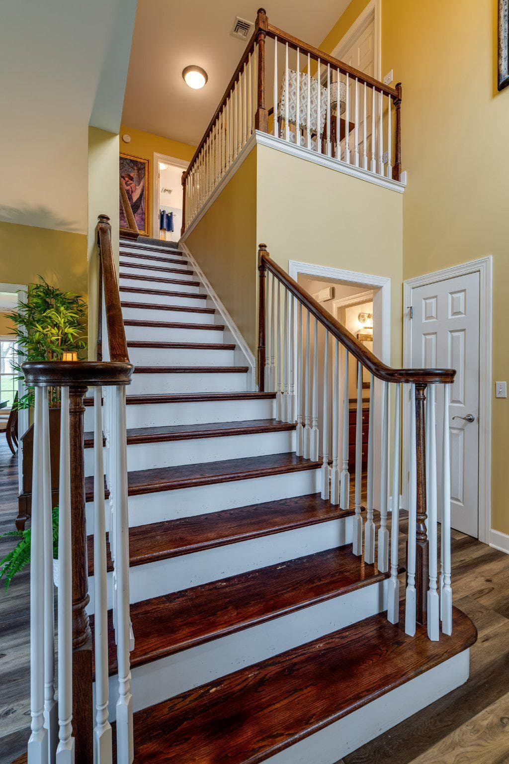 2279 Pullman Way photo 26
