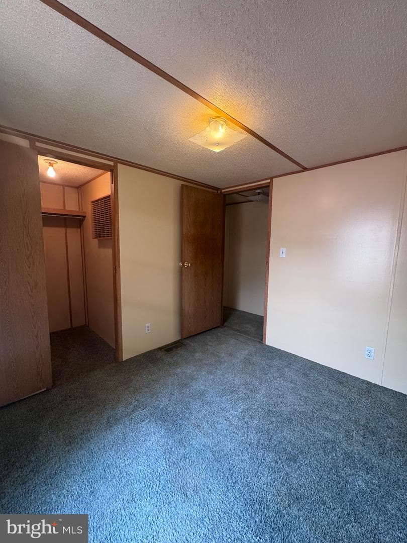 2033 Eshelman Street photo 14
