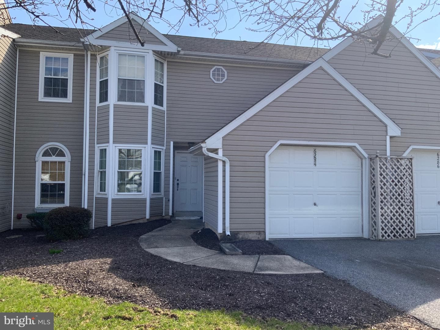 6284 Spring Knoll Drive