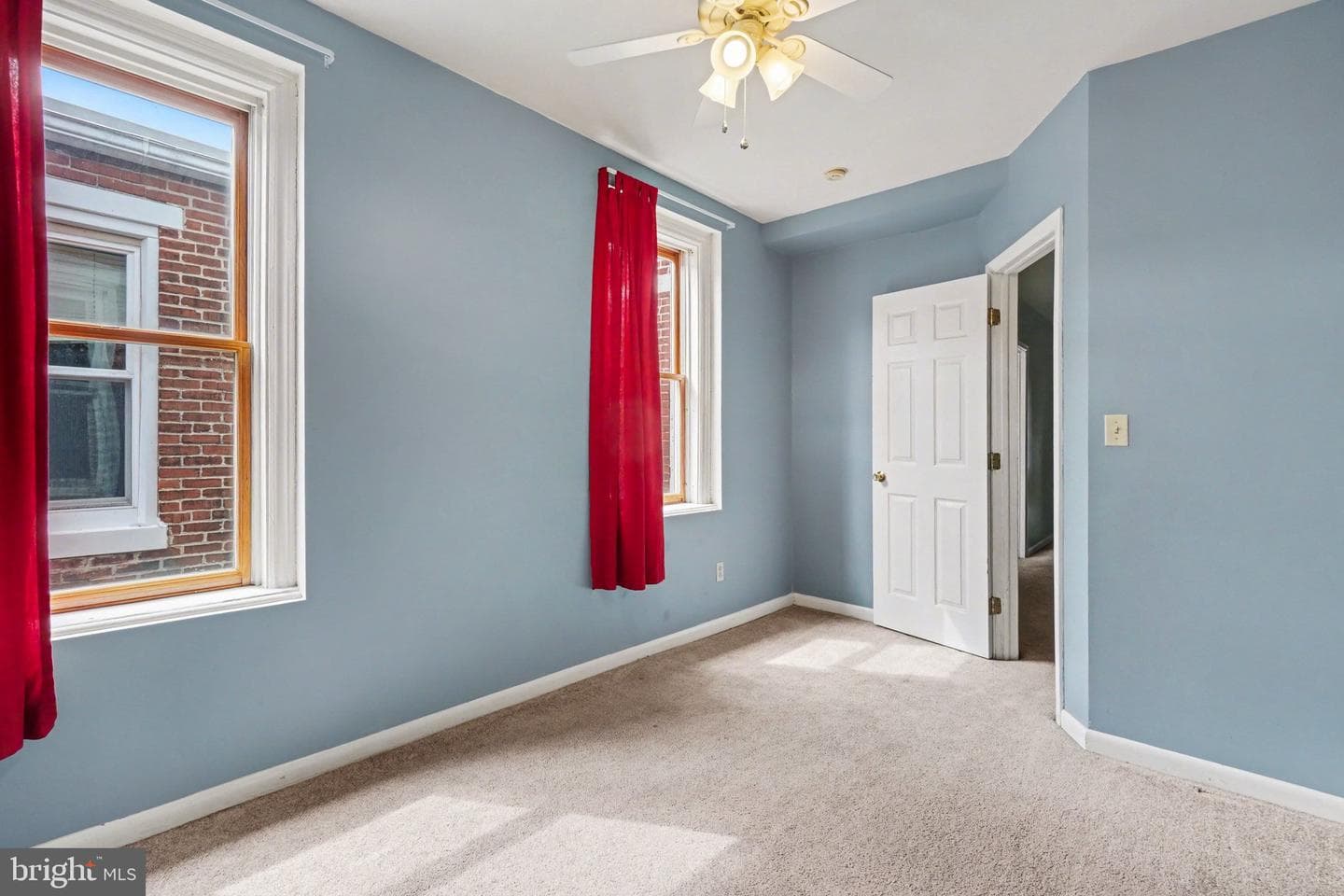 261 Delaware Street photo 14