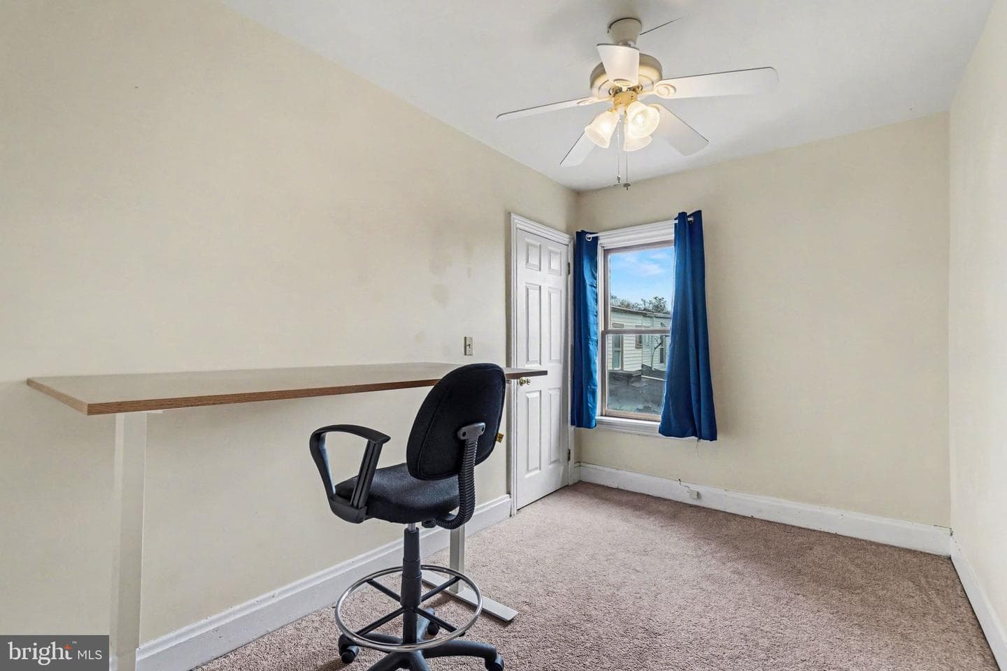 261 Delaware Street photo 22