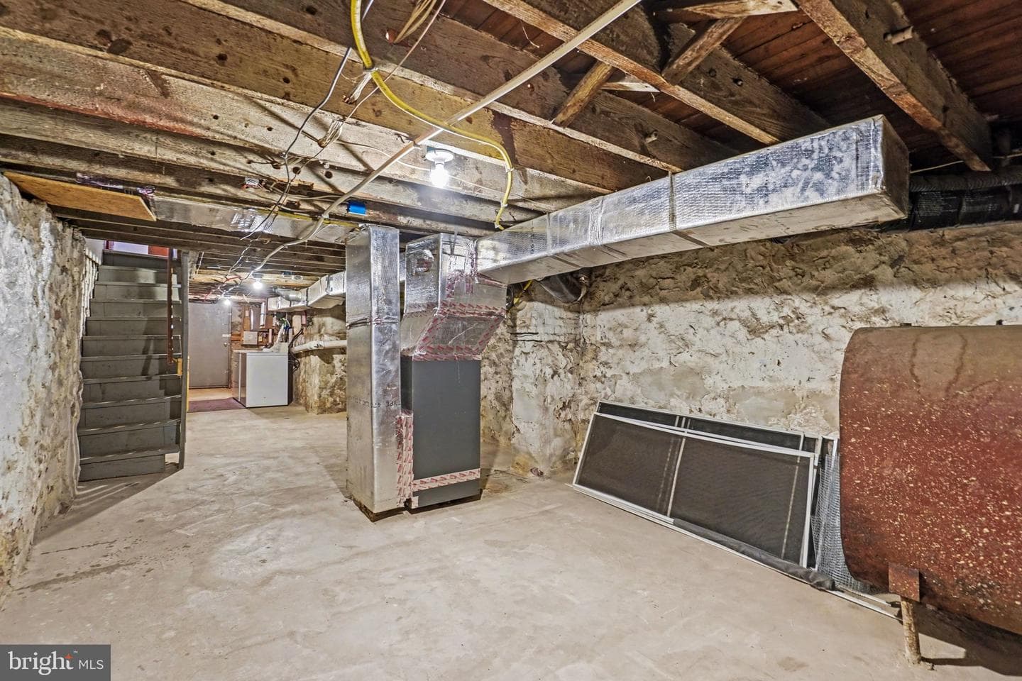 261 Delaware Street photo 23