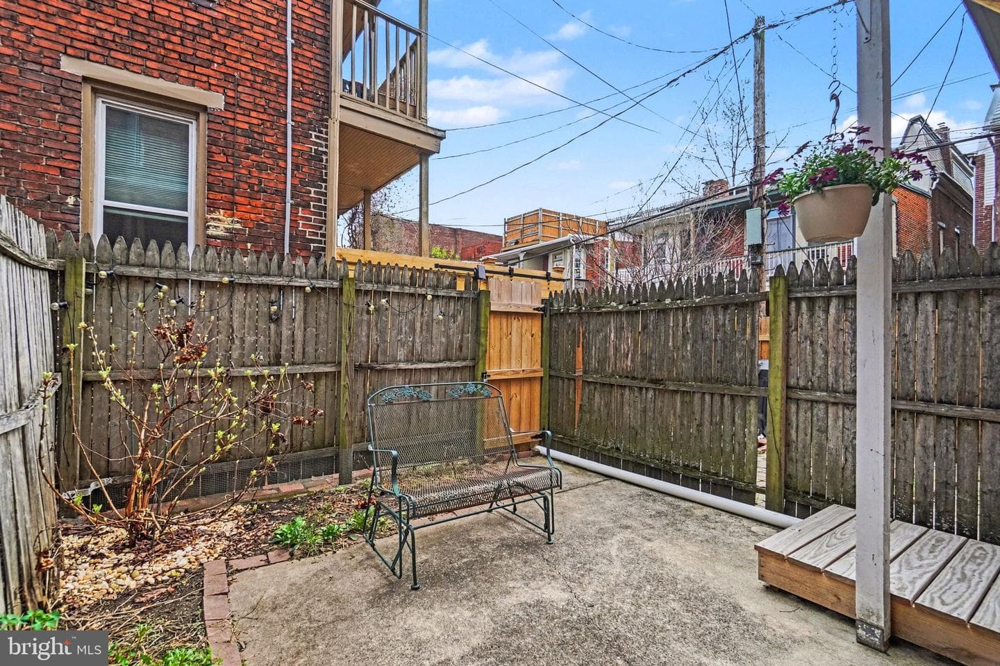 261 Delaware Street photo 31
