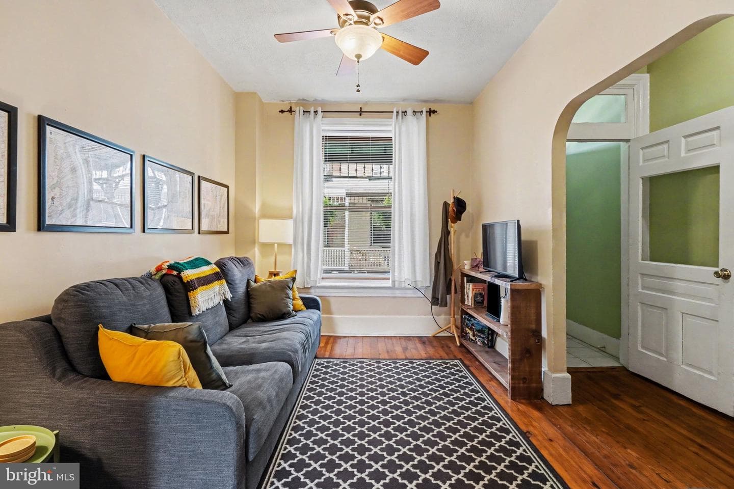 261 Delaware Street photo 4