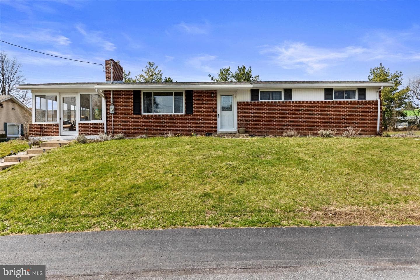 1420 Adams Avenue photo 2