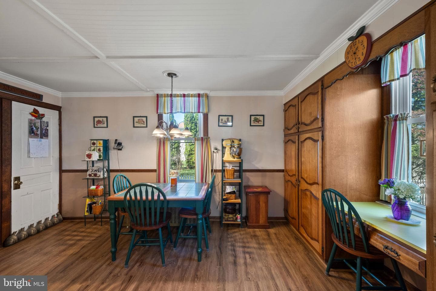 308 Redwood Street photo 16