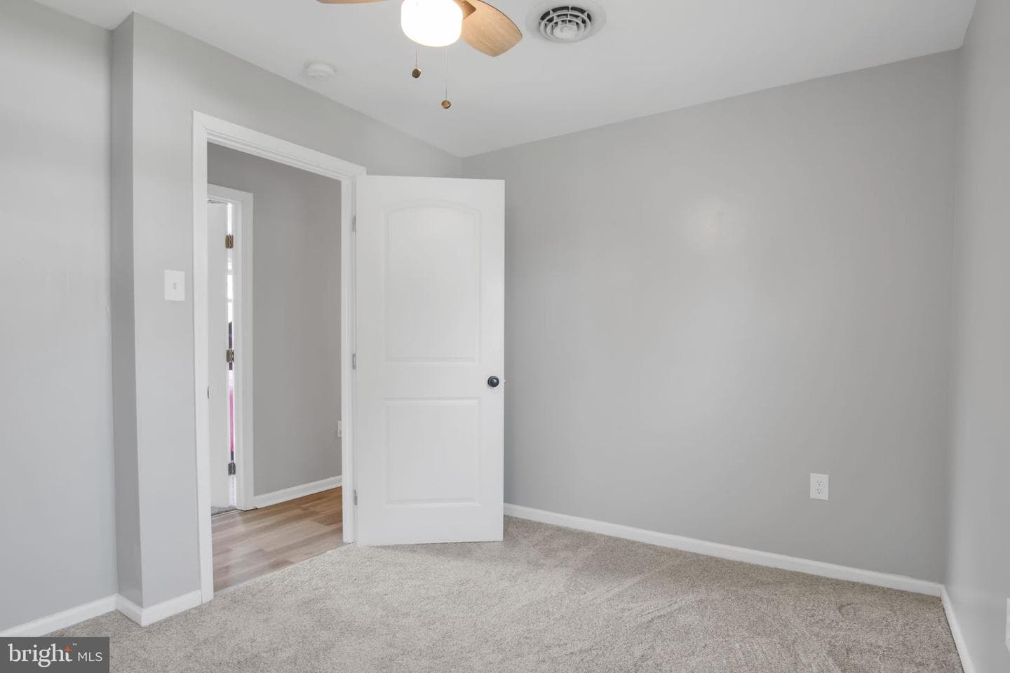 6006 Larue Street photo 9