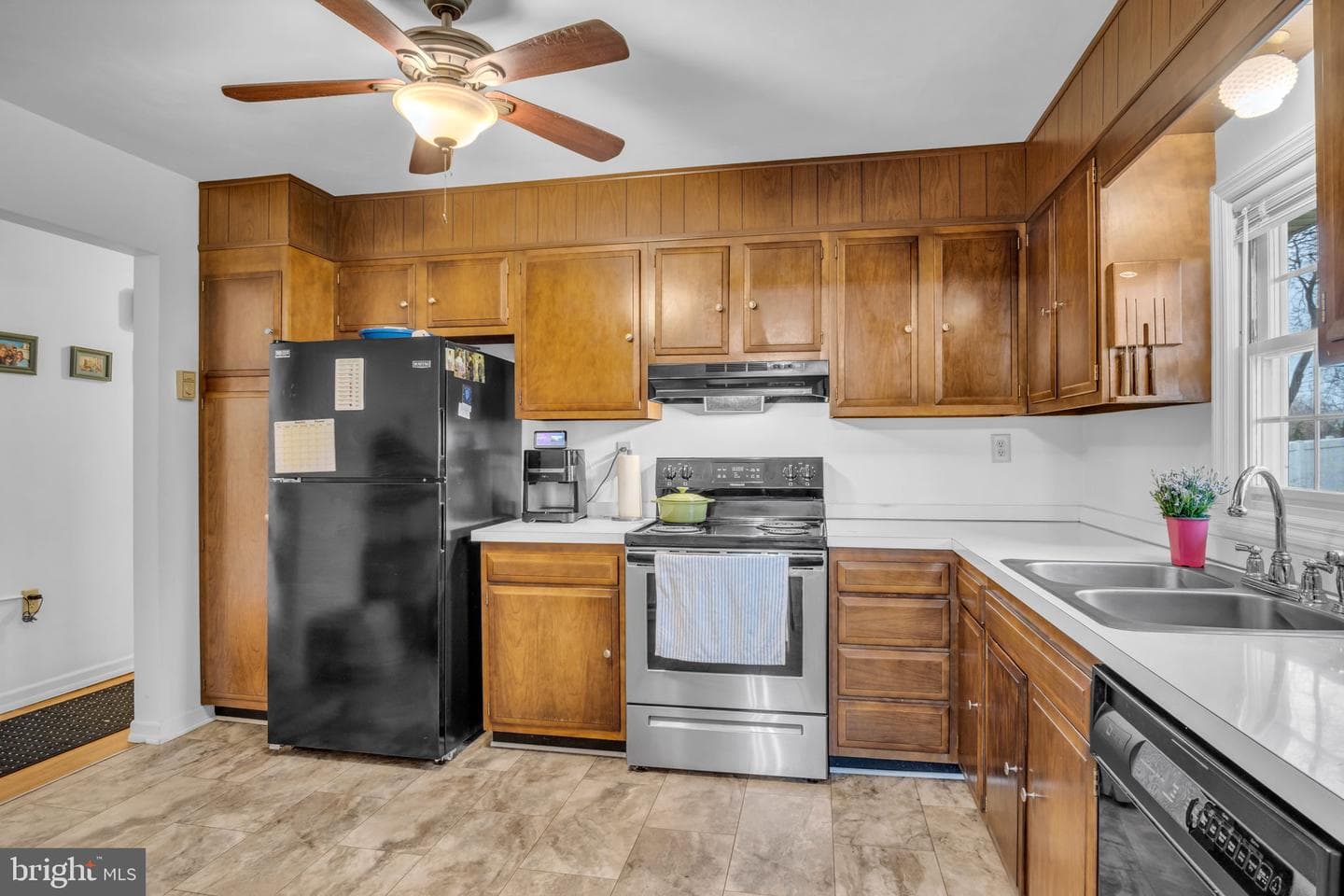 7169 Chambers Hill Road, Harrisburg