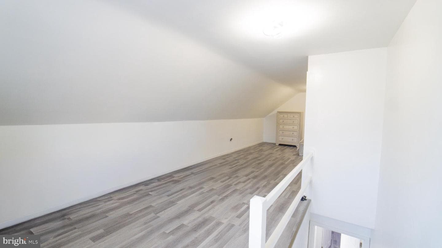 375 S 7th Street photo 10