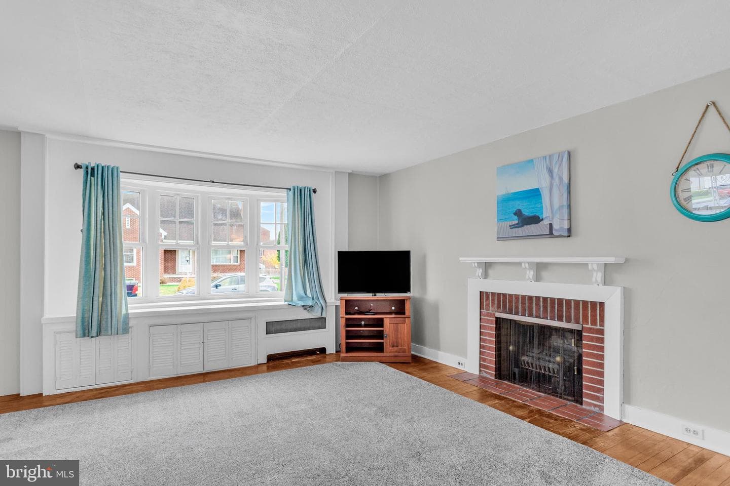 331 E Water Street photo 3
