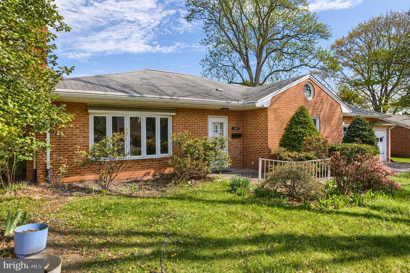 3802 Darby Road photo 2