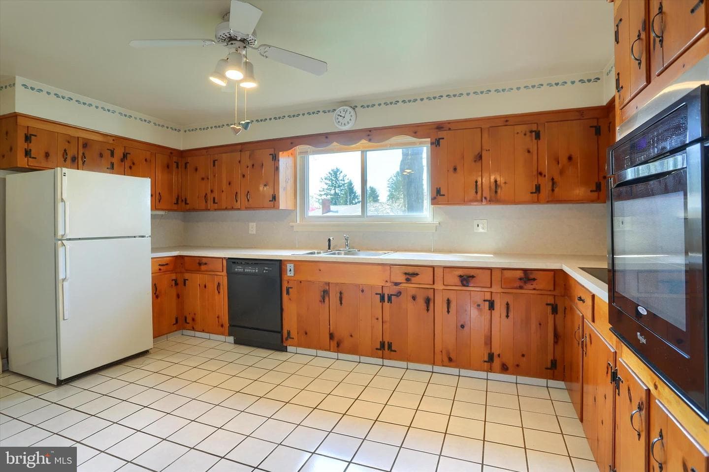 3802 Darby Road photo 7