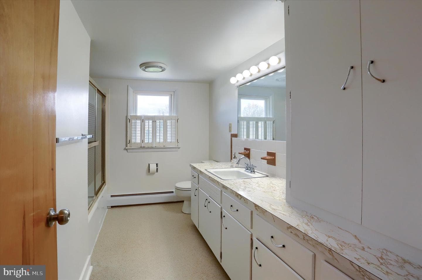 464 Cedar Avenue photo 21