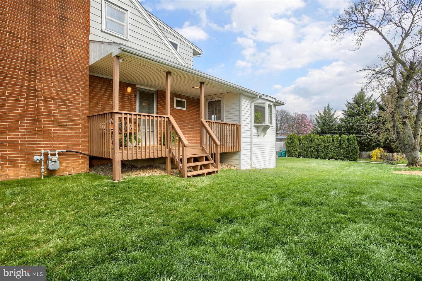 464 Cedar Avenue photo 26