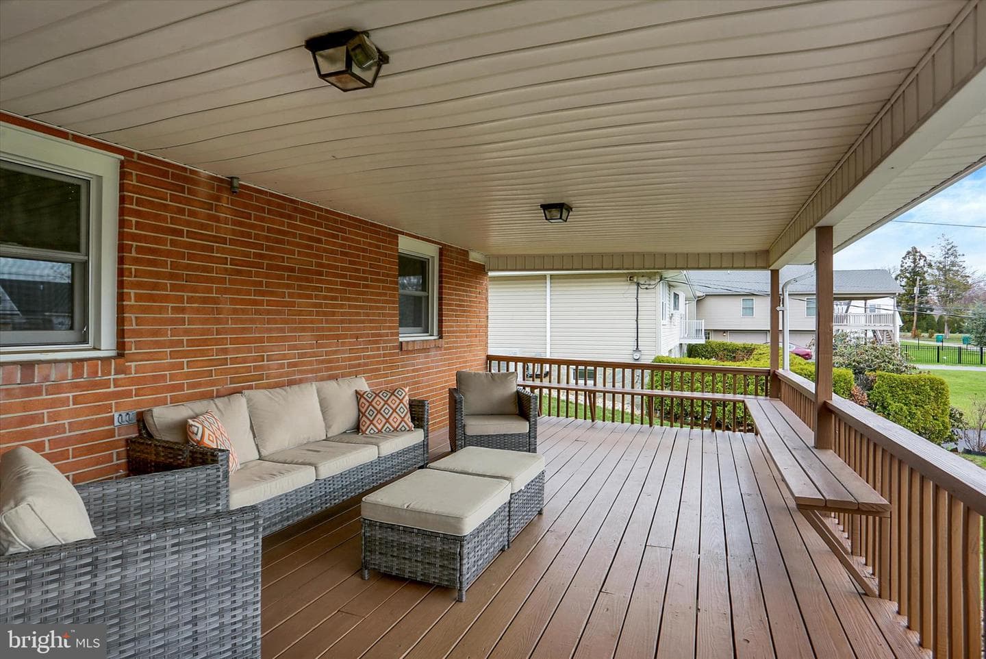 464 Cedar Avenue photo 40