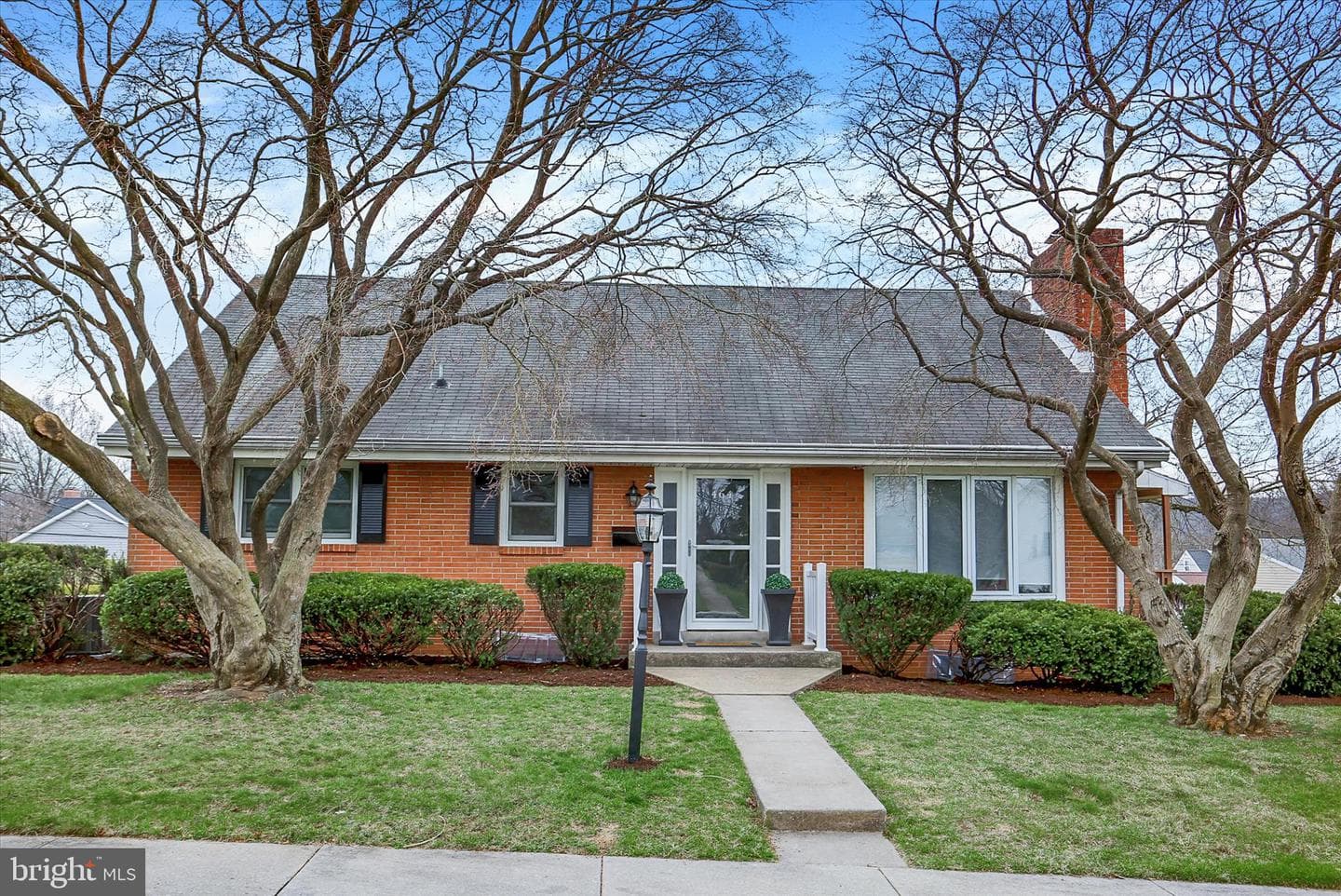 464 Cedar Avenue photo 47