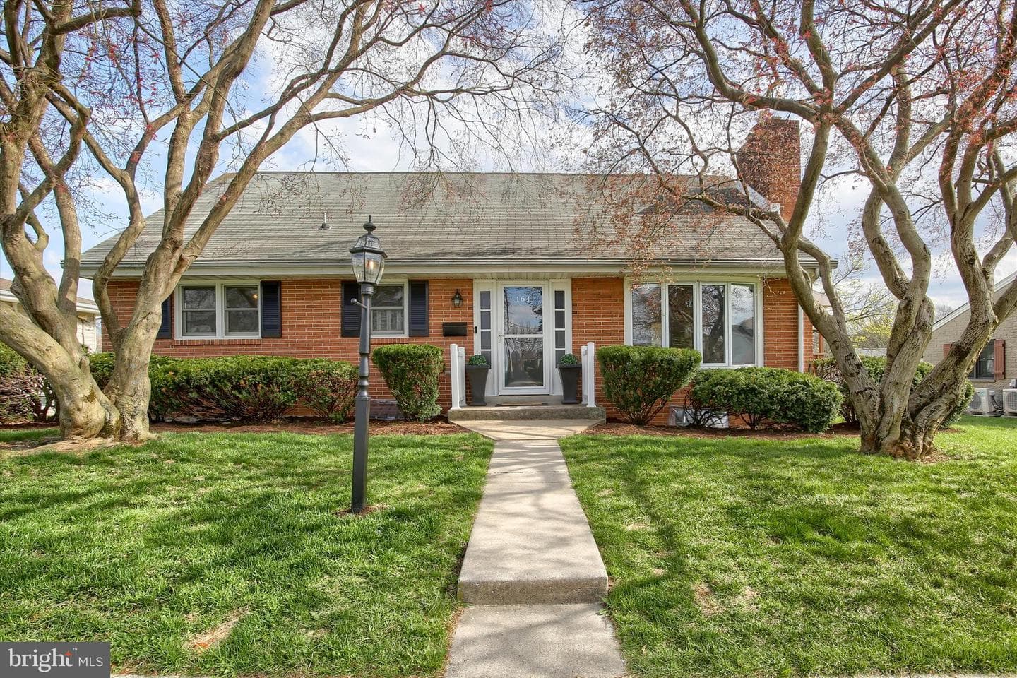 464 Cedar Avenue photo 50