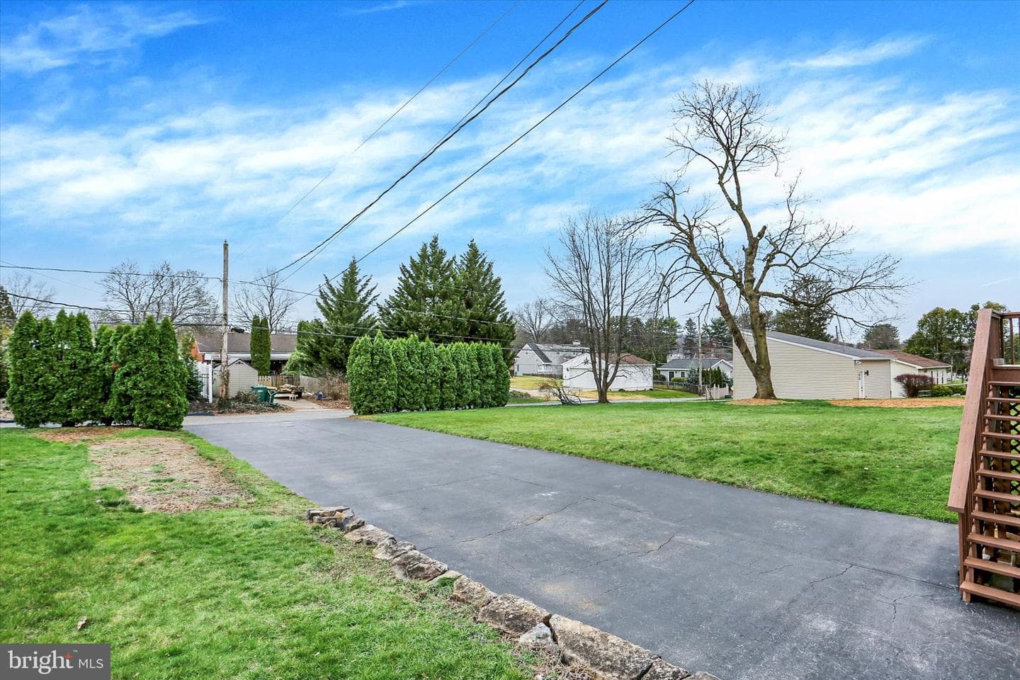464 Cedar Avenue photo 52
