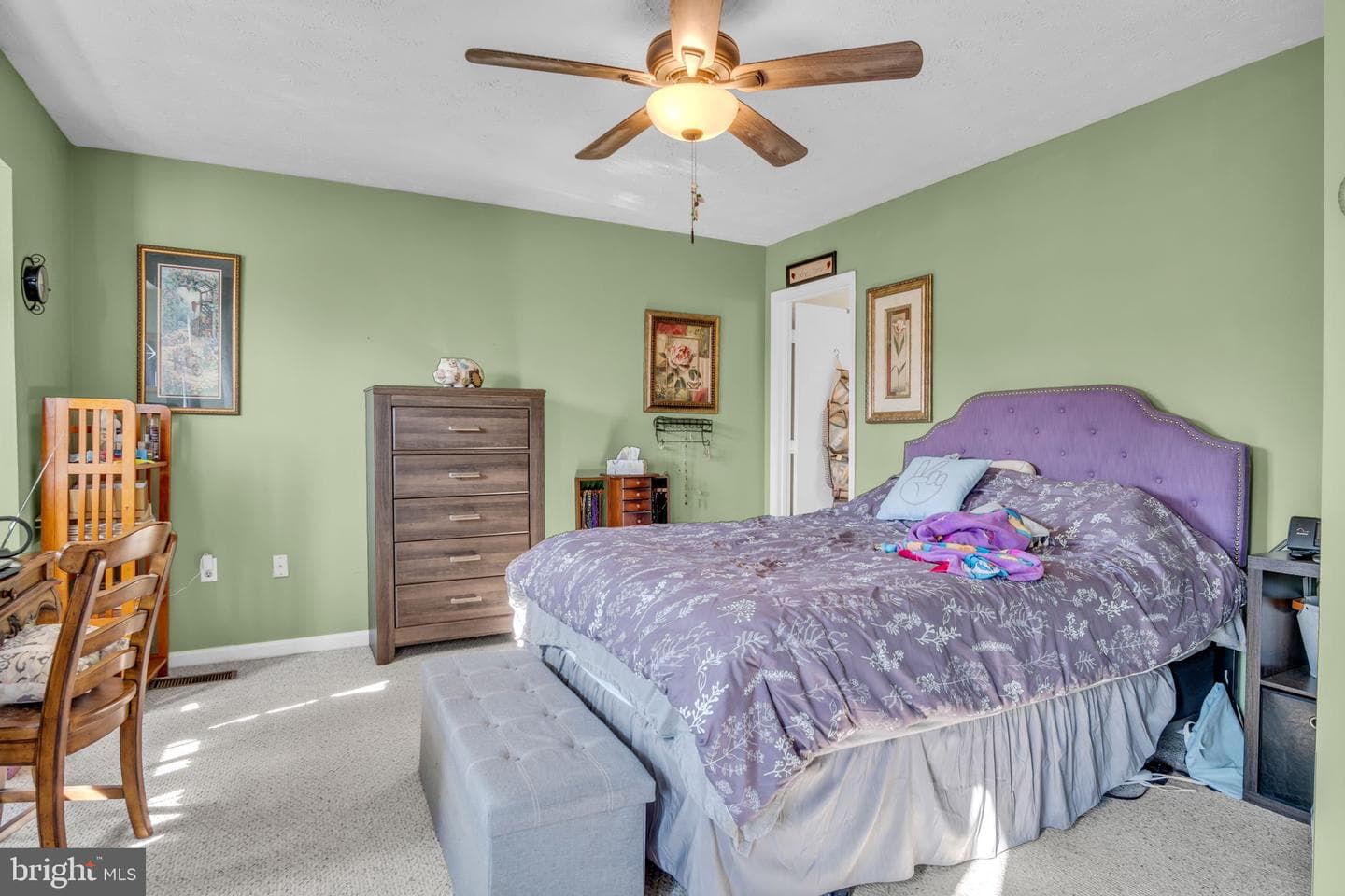 279 Lincoln Avenue photo 12