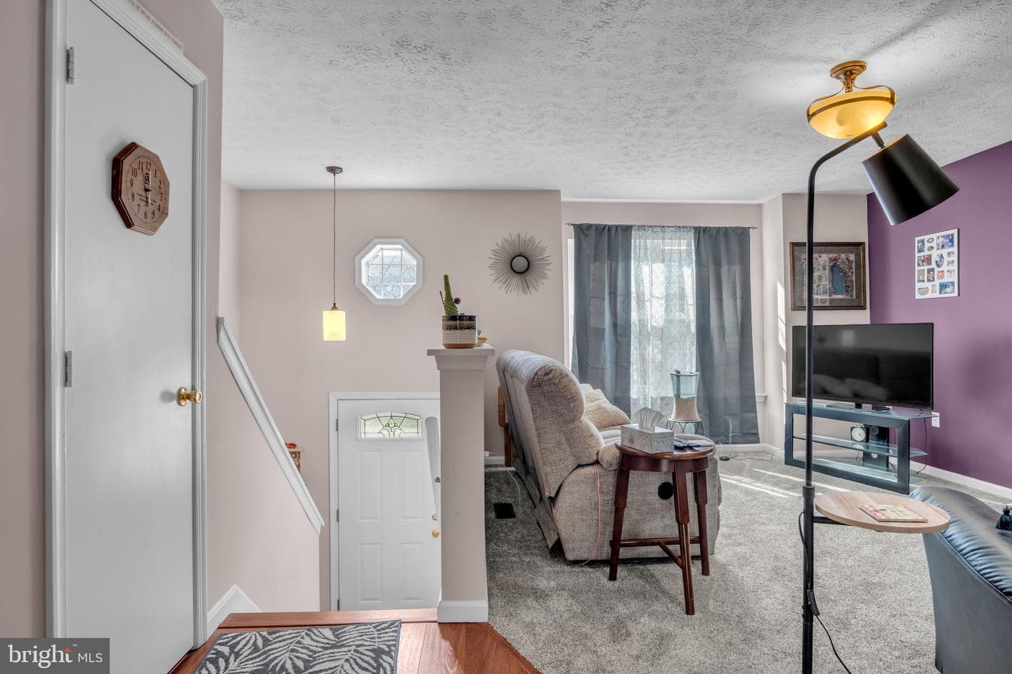 279 Lincoln Avenue photo 3