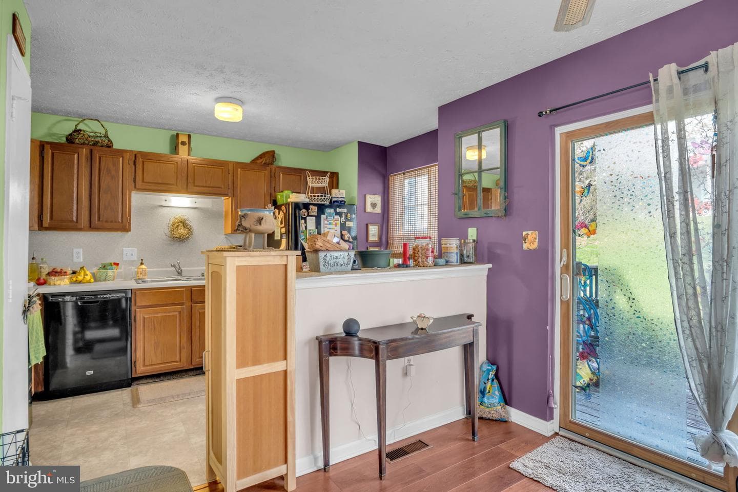 279 Lincoln Avenue photo 7