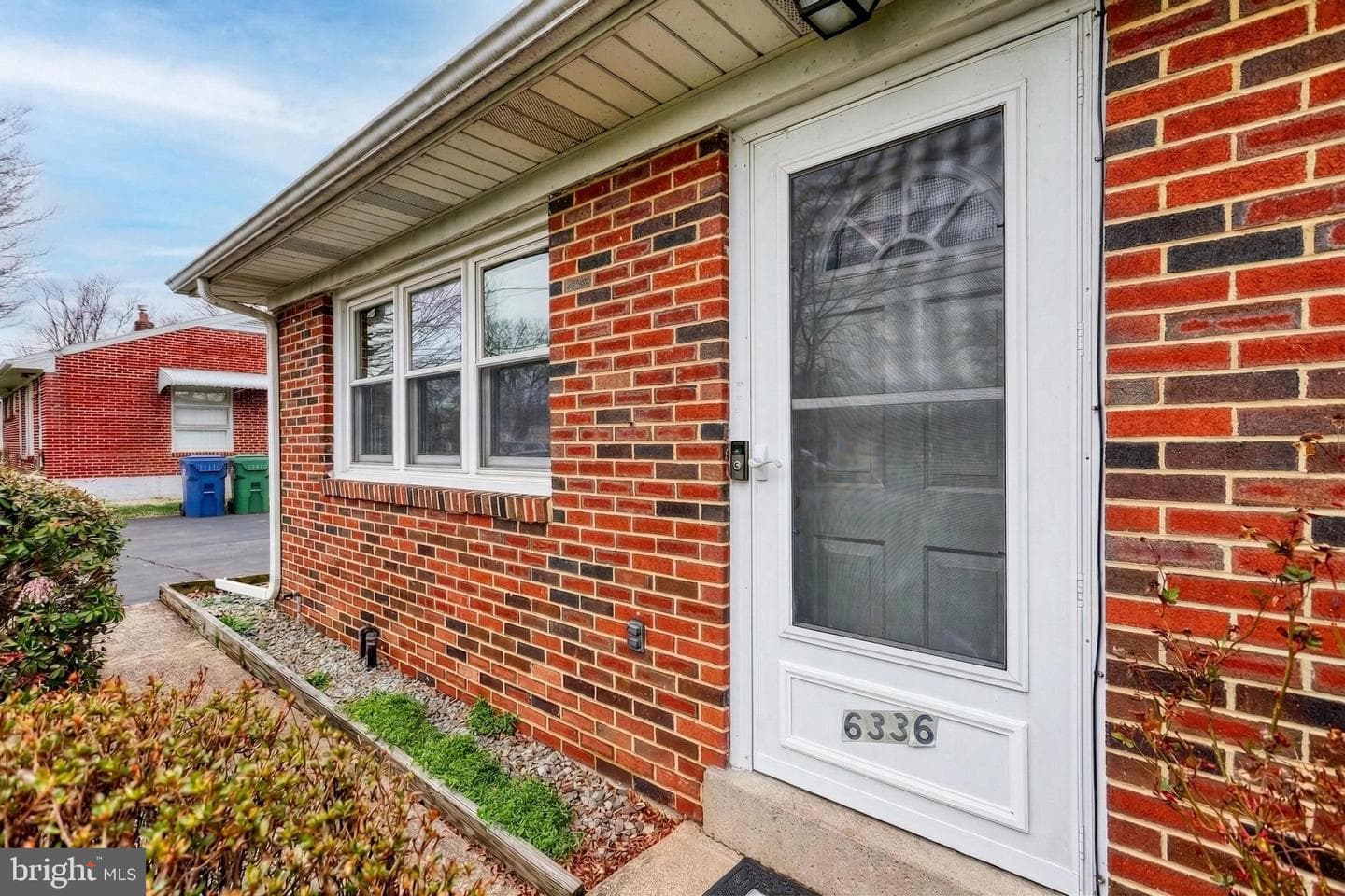 6336 Blue Flag Avenue photo 7