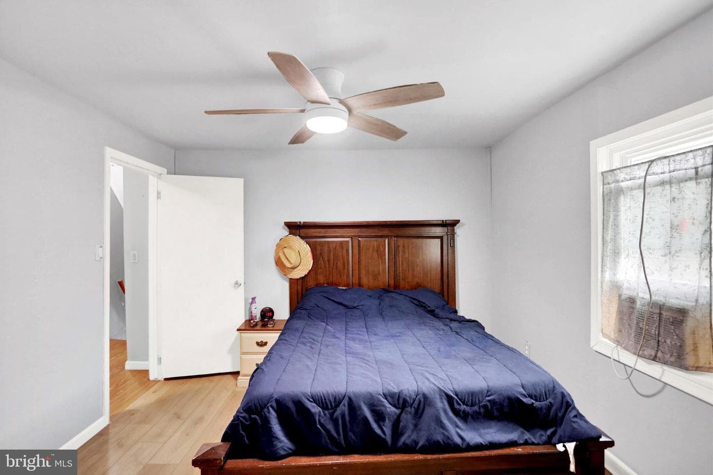 468 Elizabeth Street photo 21
