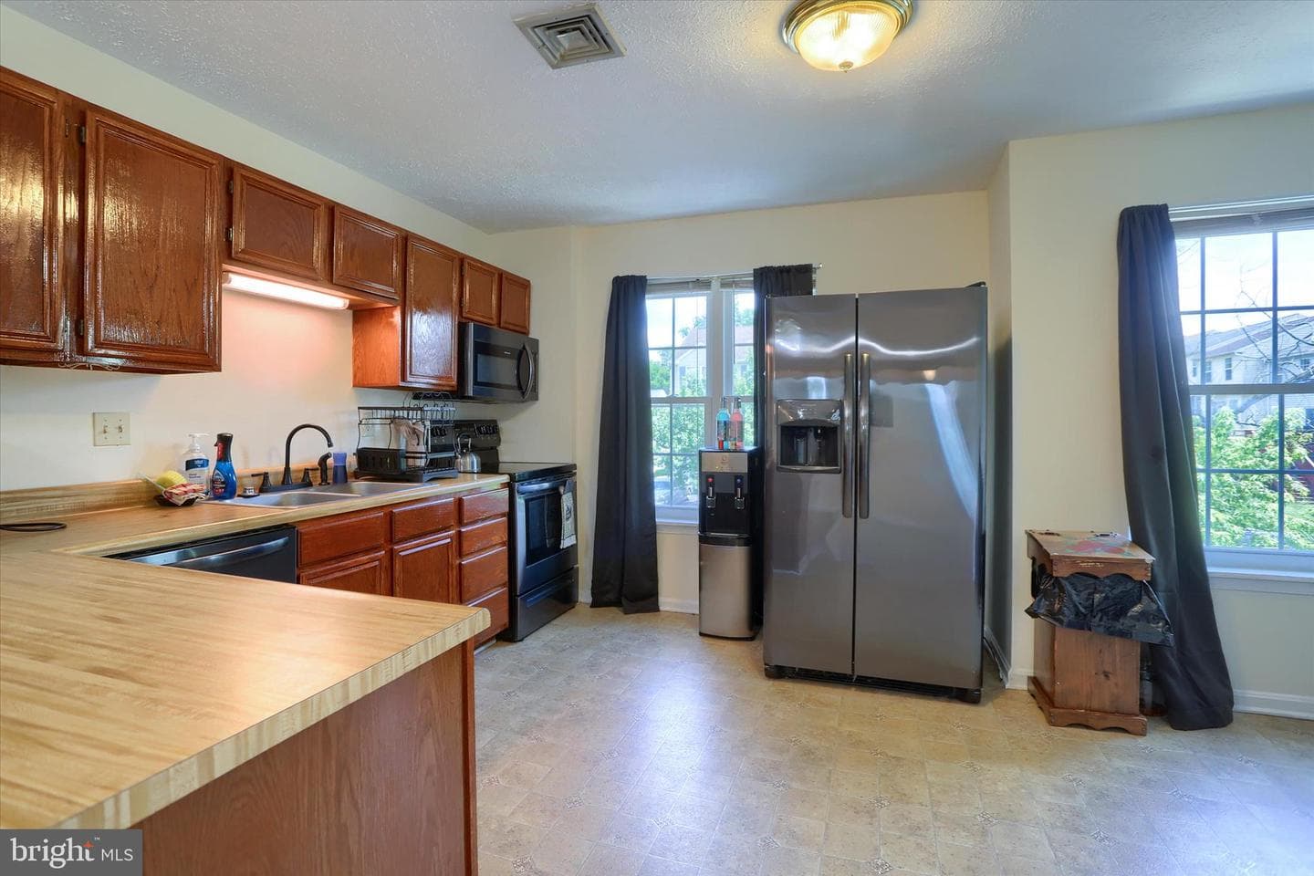 310 Lincoln Avenue photo 12