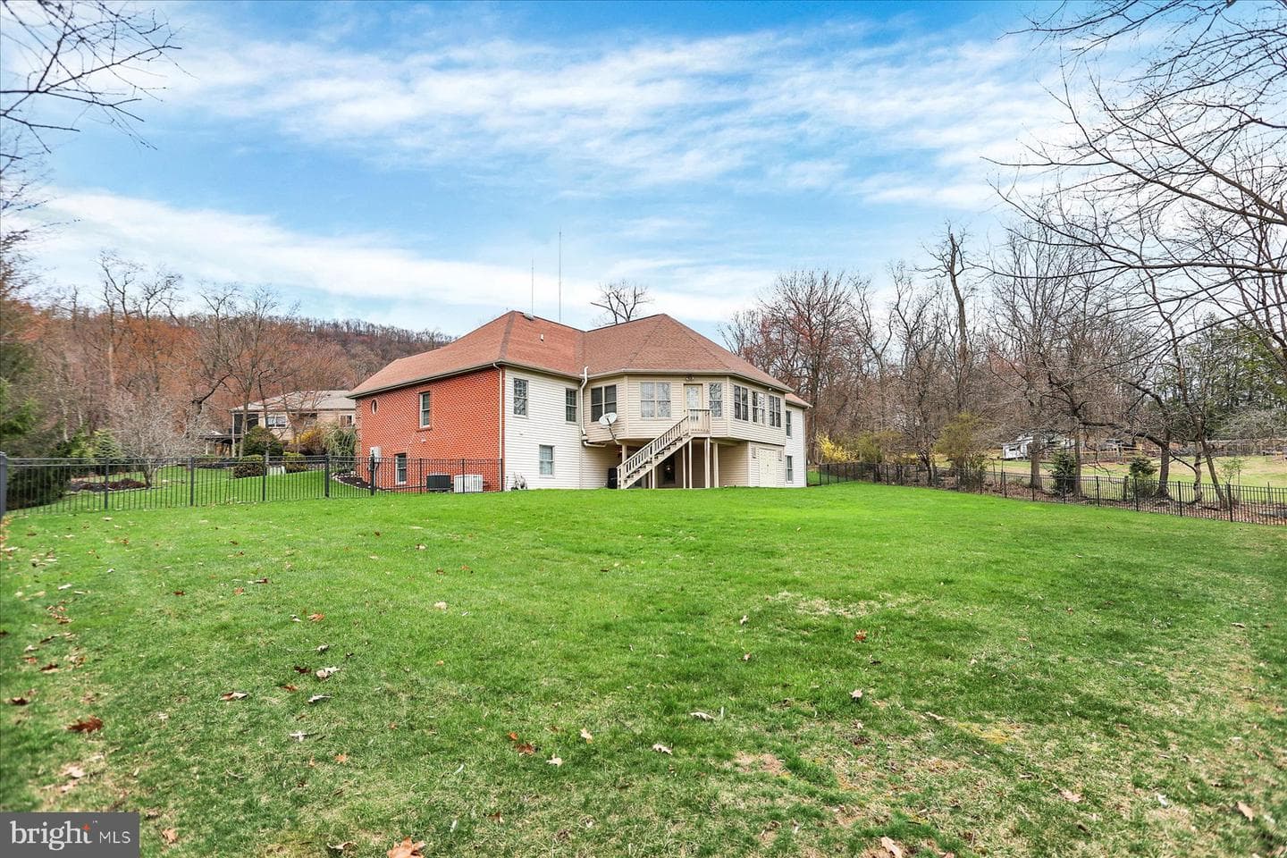 4755 Maple Shade Drive photo 50